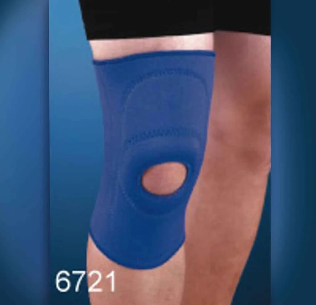 Flyon (6721) Neoprene Knee Support - M