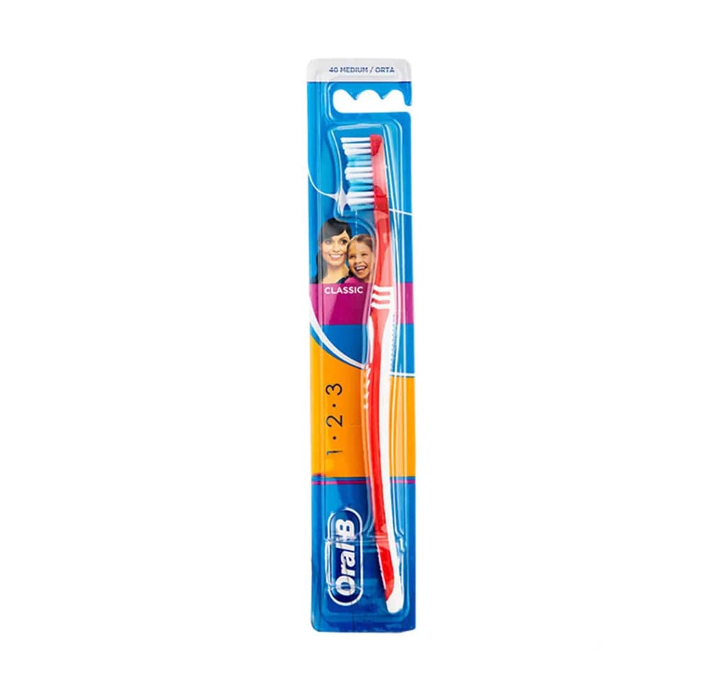 ORAL-B 3EFFECT CLASSIC MEDIUM-40