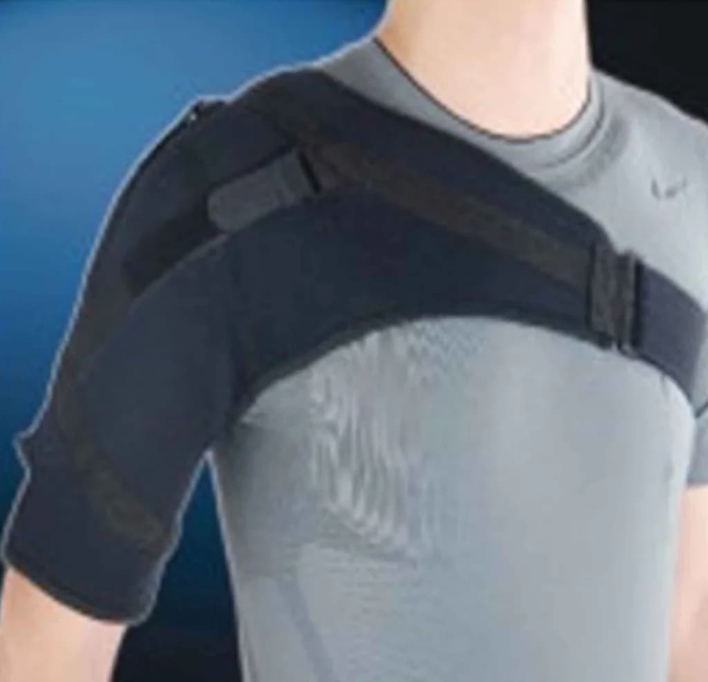 Flyon (1402) Neoprene Shoulder Brace - L